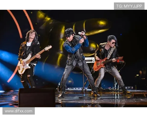 帕利尼亚对利物浦高节奏冲击下的拦截表现解析