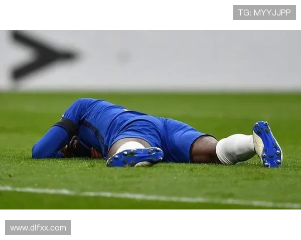 申花越踢越乱，中场创造力枯竭成致命伤